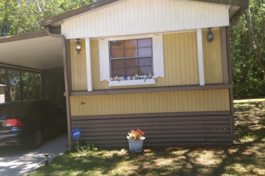 Gorgeous Single Wide Mobile Home 2/2 w/h Attached Carport with Shed Fully Furnished