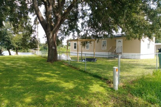 Mobile Home with Land and Waterfront in Florida